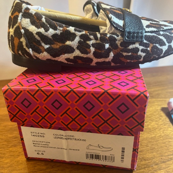 Tory Burch Ballet Loafers Cheetah print size 6.5 - Picture 6 of 6
